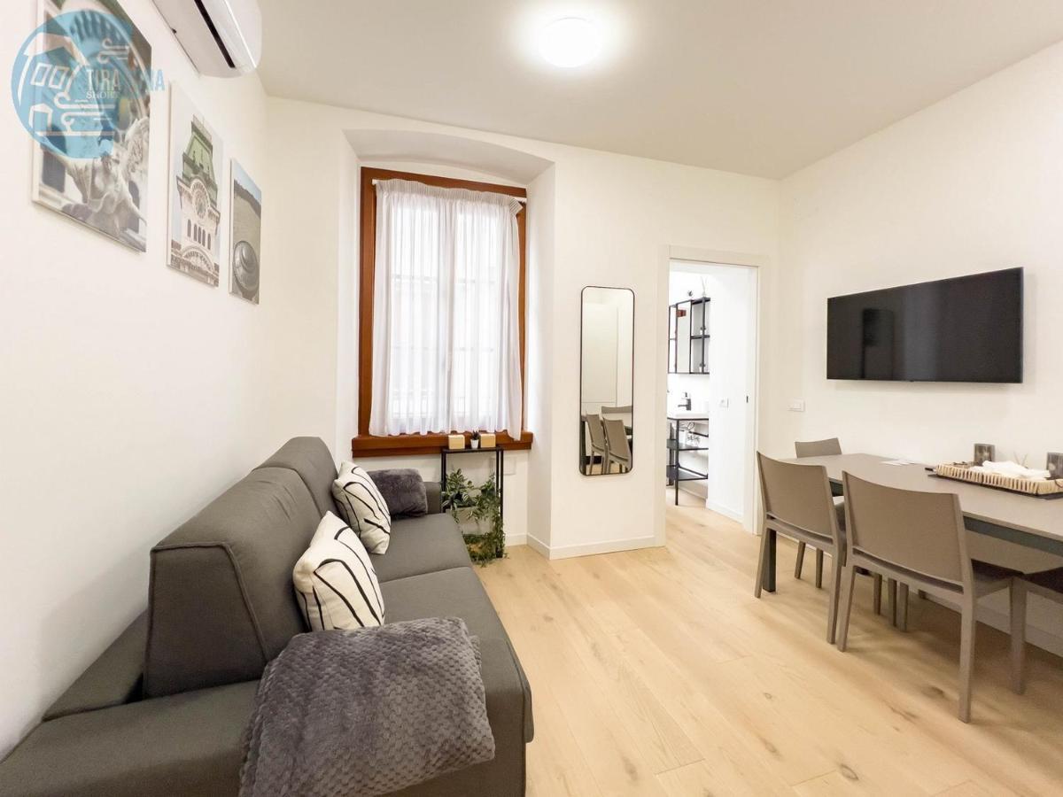 Piazza Della Borsa 3C Tirabora Short Rent Trieste Exterior foto